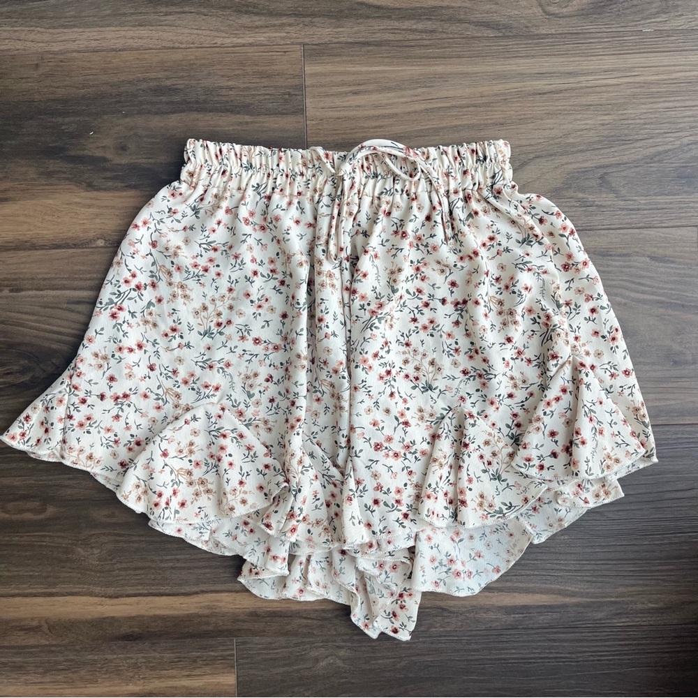 Amable Shorts